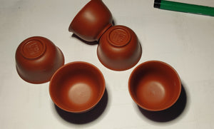 Tasse en terre cuite marron clair (4,90 cm)