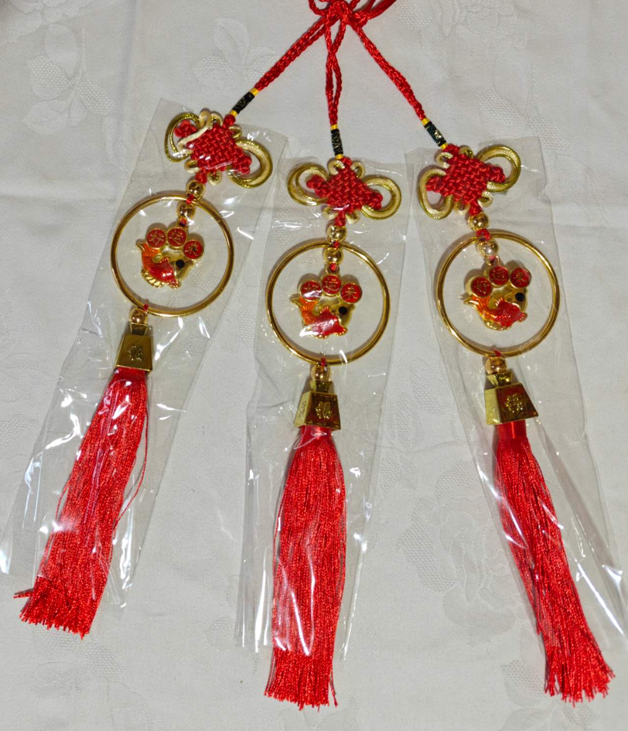 Accrochage de noeud chinois poisson (6,00 x 30,00 cm)