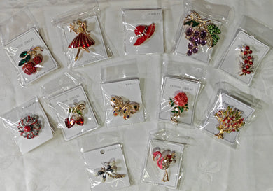 Broche métallique motifs variétés 2,50-5,00cm (款式如照片混装胸针)