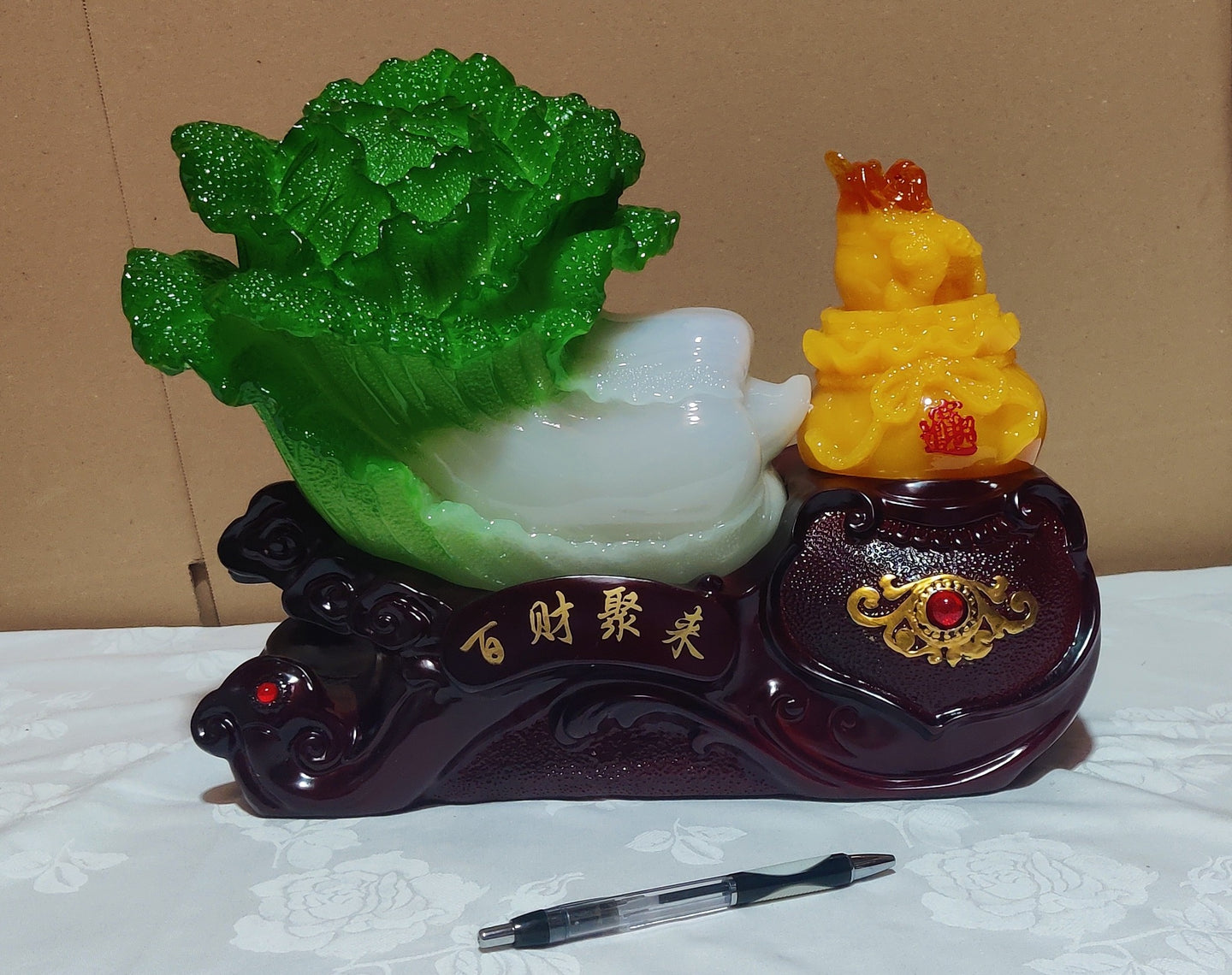 Statue de Chou blanc en résine (35 x 14 x 29 cm)