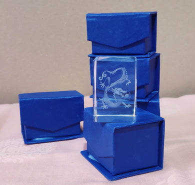 Gravure de dragon en cristal 3D (3 x 3 x 4,50 cm)