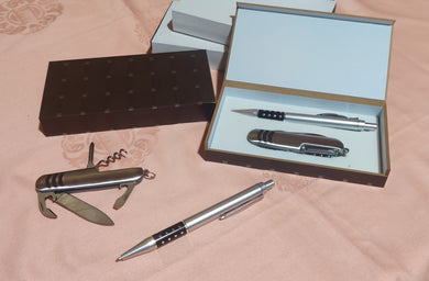 Set de couteau suisse et stylo (16 x 8,50 cm)