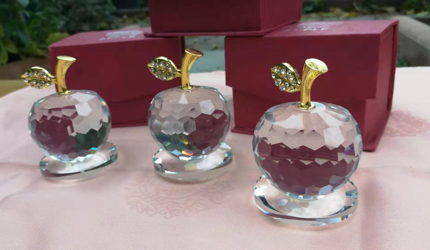 Statue de pomme en cristal transparent (7,50 x 5,00 cm)