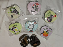 Miroir de poche panda en forme de coeur / 6 motifs (7,50 x 7,50 cm)