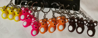Porte-clés rat en caoutchouc (3,00 x 3,50 cm)