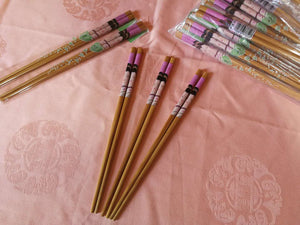 Baguettes japonaises - Personnage 23 cm