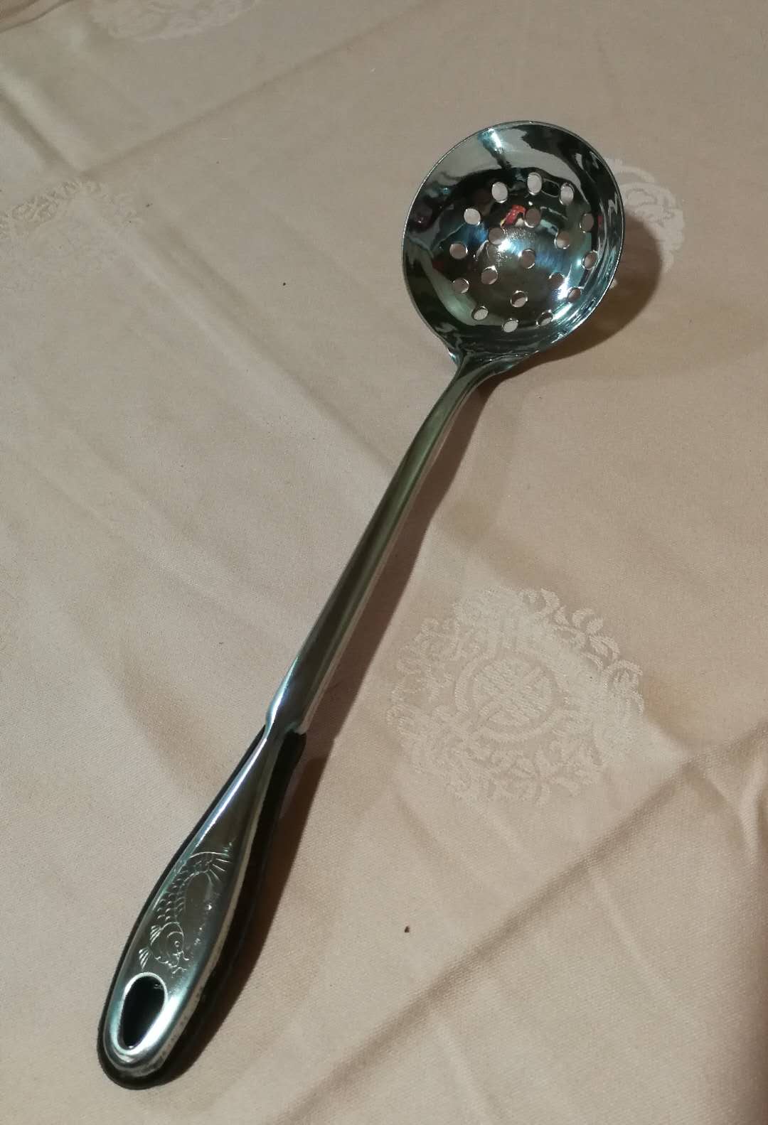 Écumoire à trou en inox (7 x 27,50 cm)
