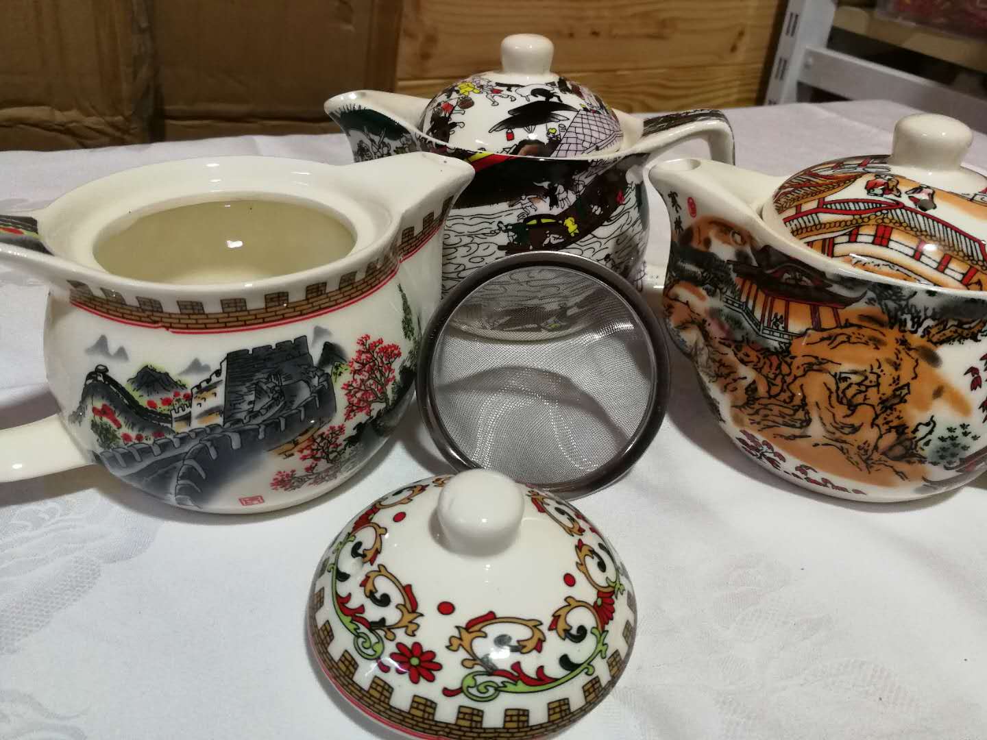 Théière en porcelaine avec paysage 11,50 cm