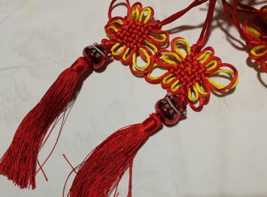 Accrochage de nœud chinois avec pendentif chat (10 x 8 cm)