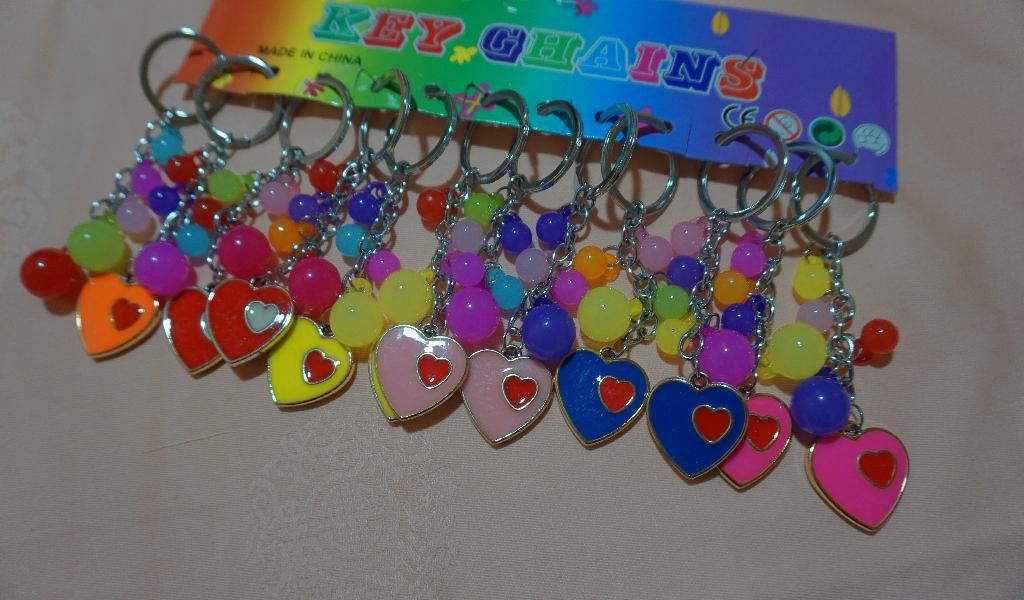 Porte-clés plastique en forme de coeur